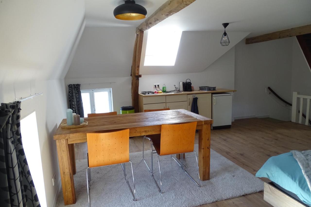 Appartement In Boerderij Uit 1870 Elst  Bagian luar foto